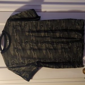 Old Navy Sz L Men's Camo Tee